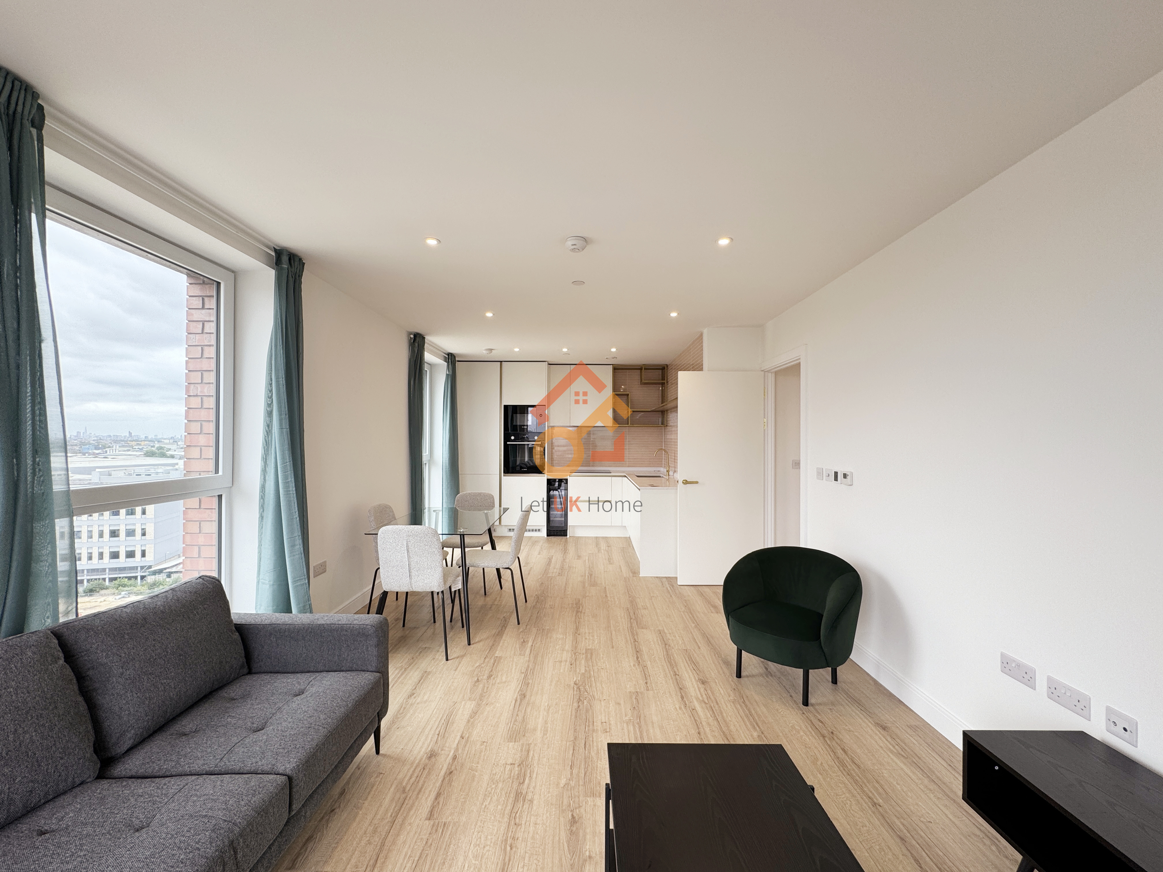 藍莎集團 - 英國樓盤、英國物業代理 | 英國買樓置業一站式服務