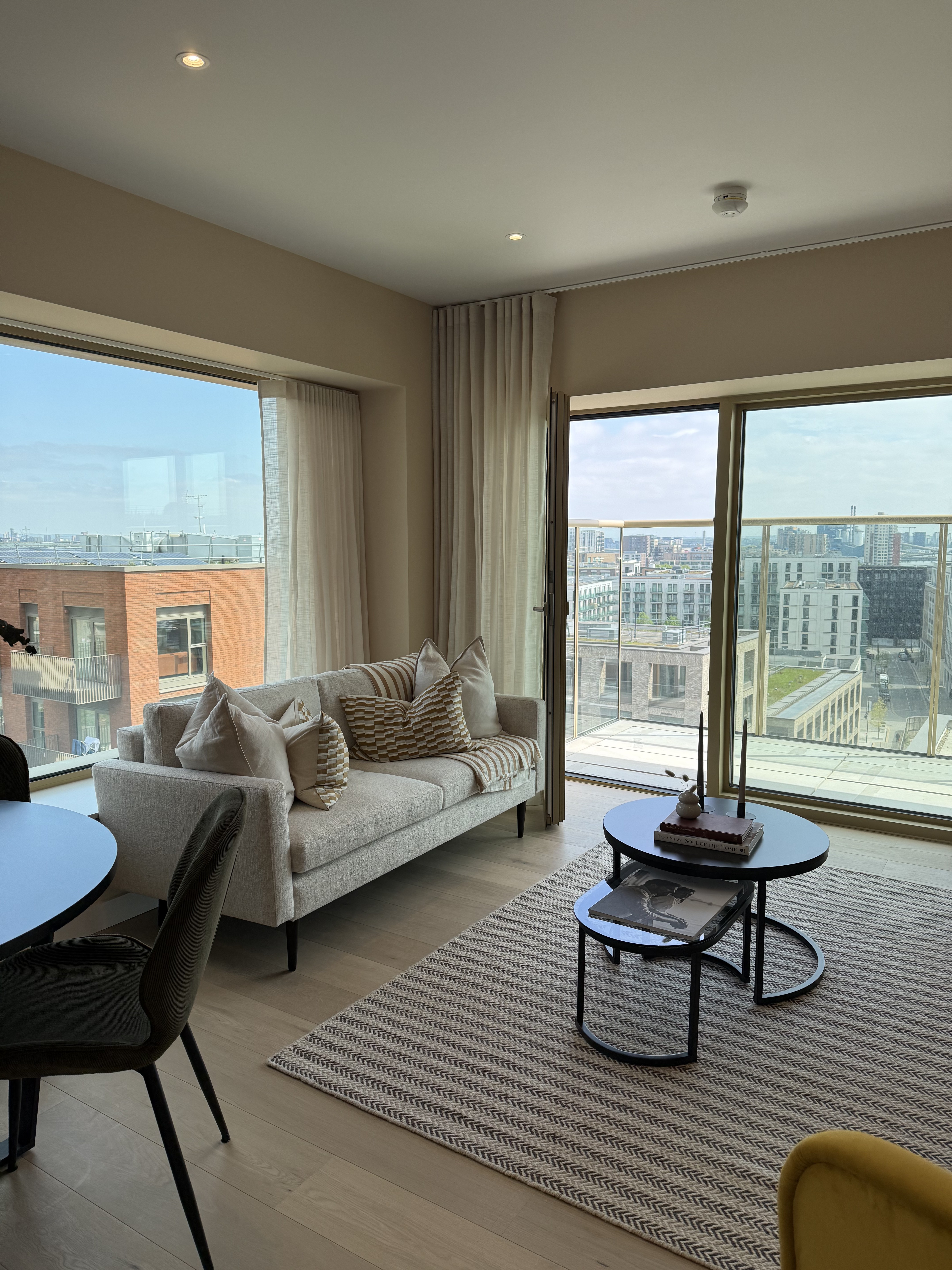 藍莎集團 - 英國樓盤、英國物業代理 | 英國買樓置業一站式服務