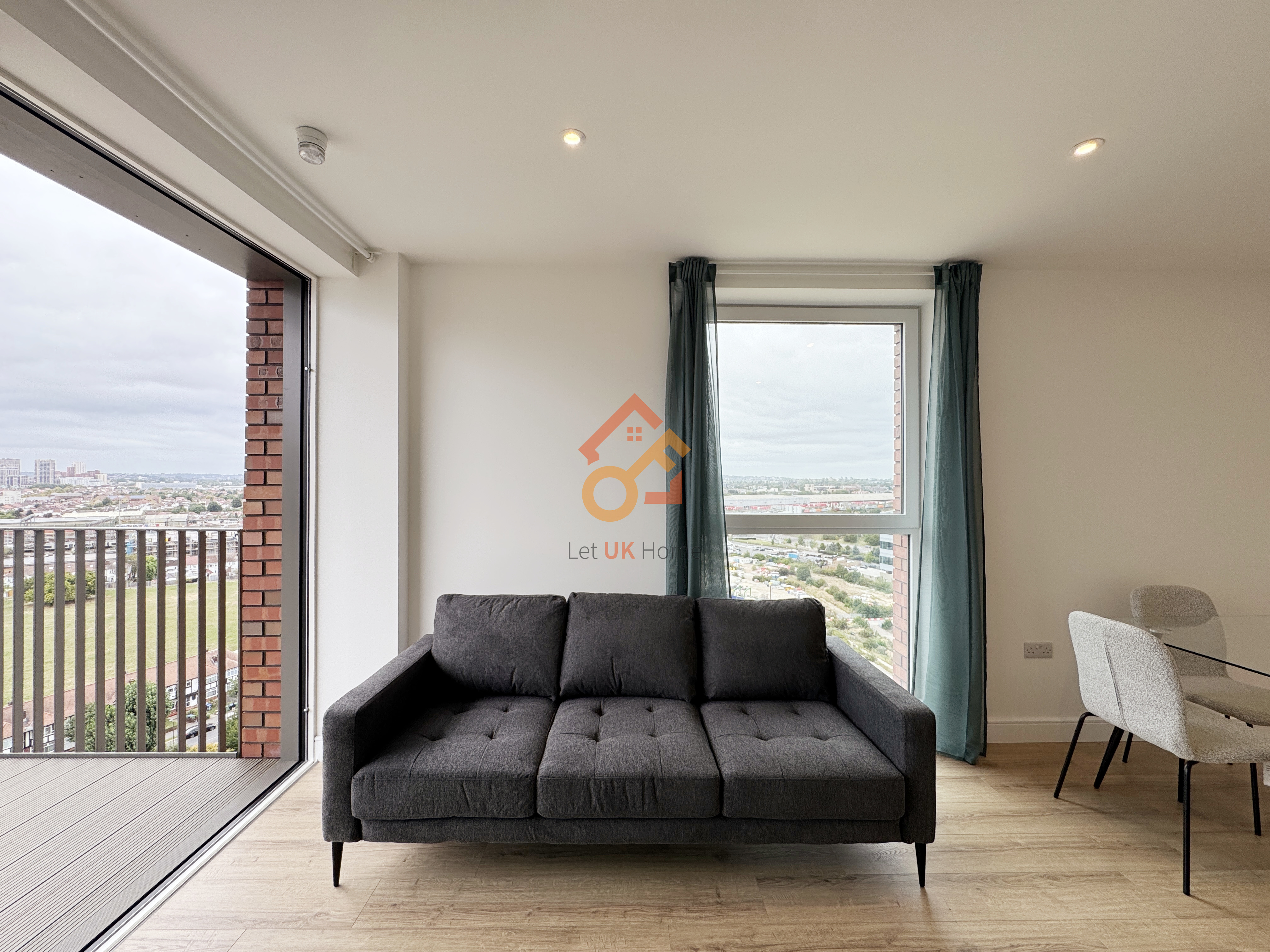 藍莎集團 - 英國樓盤、英國物業代理 | 英國買樓置業一站式服務