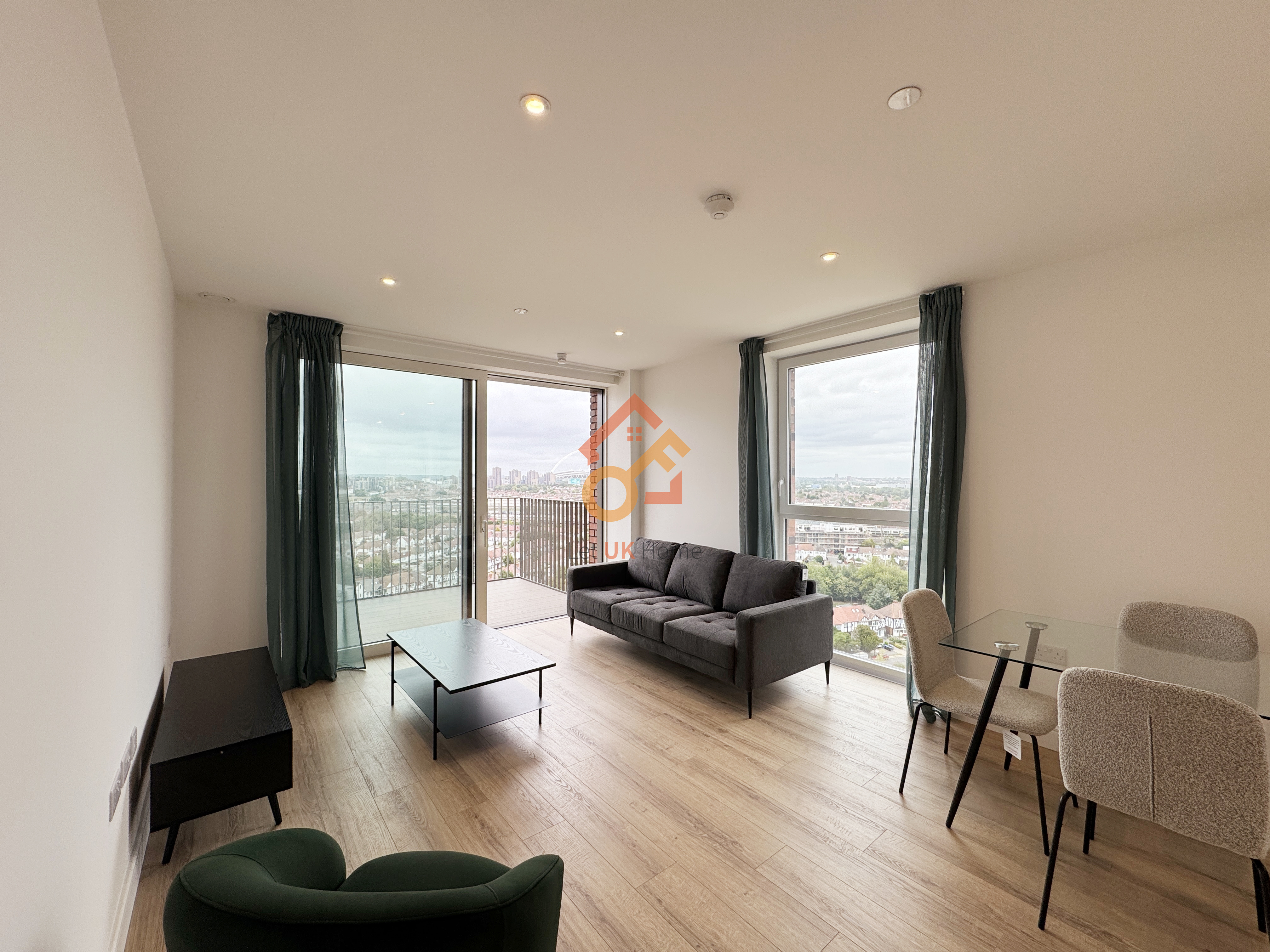 藍莎集團 - 英國樓盤、英國物業代理 | 英國買樓置業一站式服務