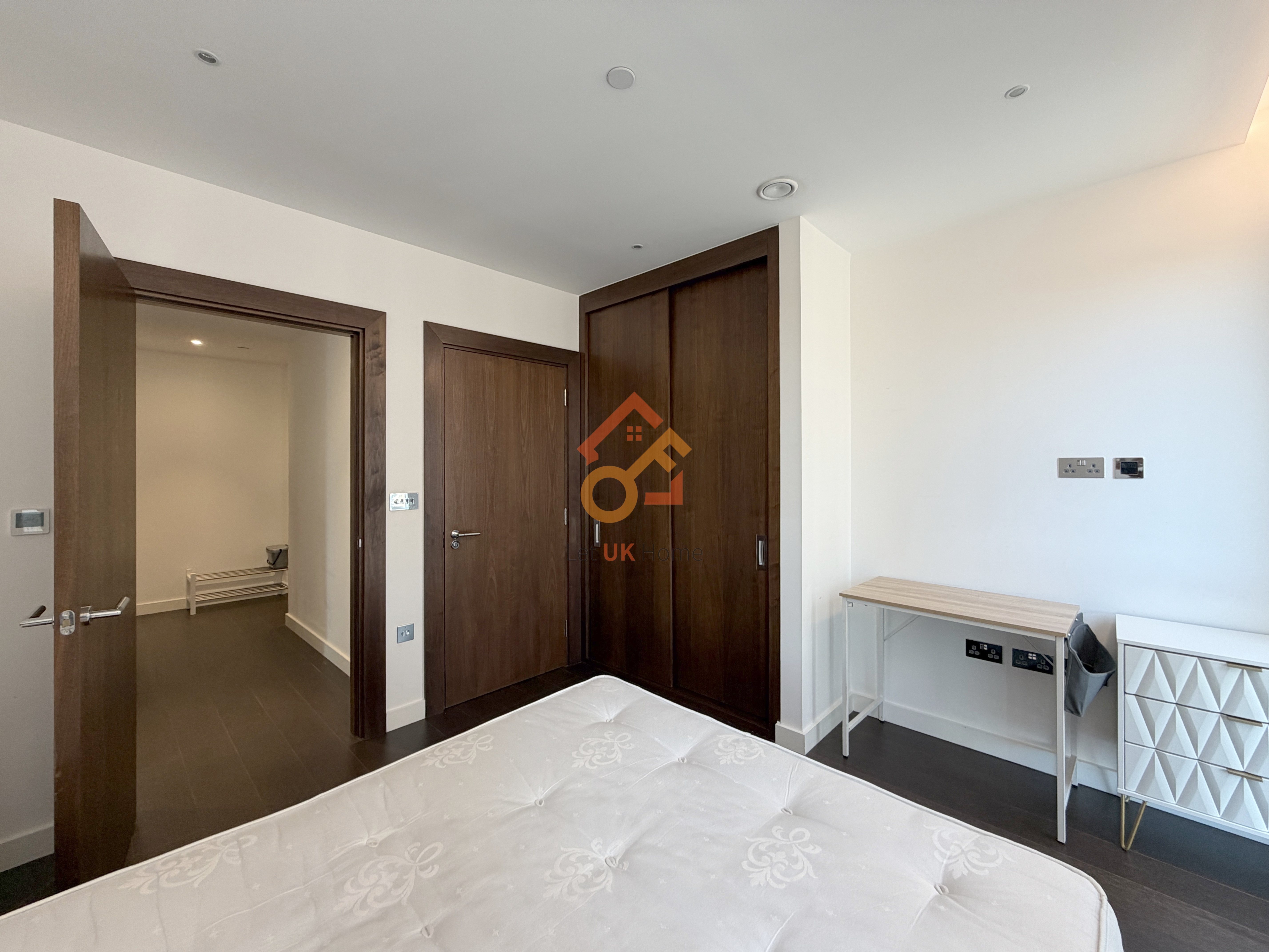 伦敦Nine Elms•2房•Montrose Building 房源图片