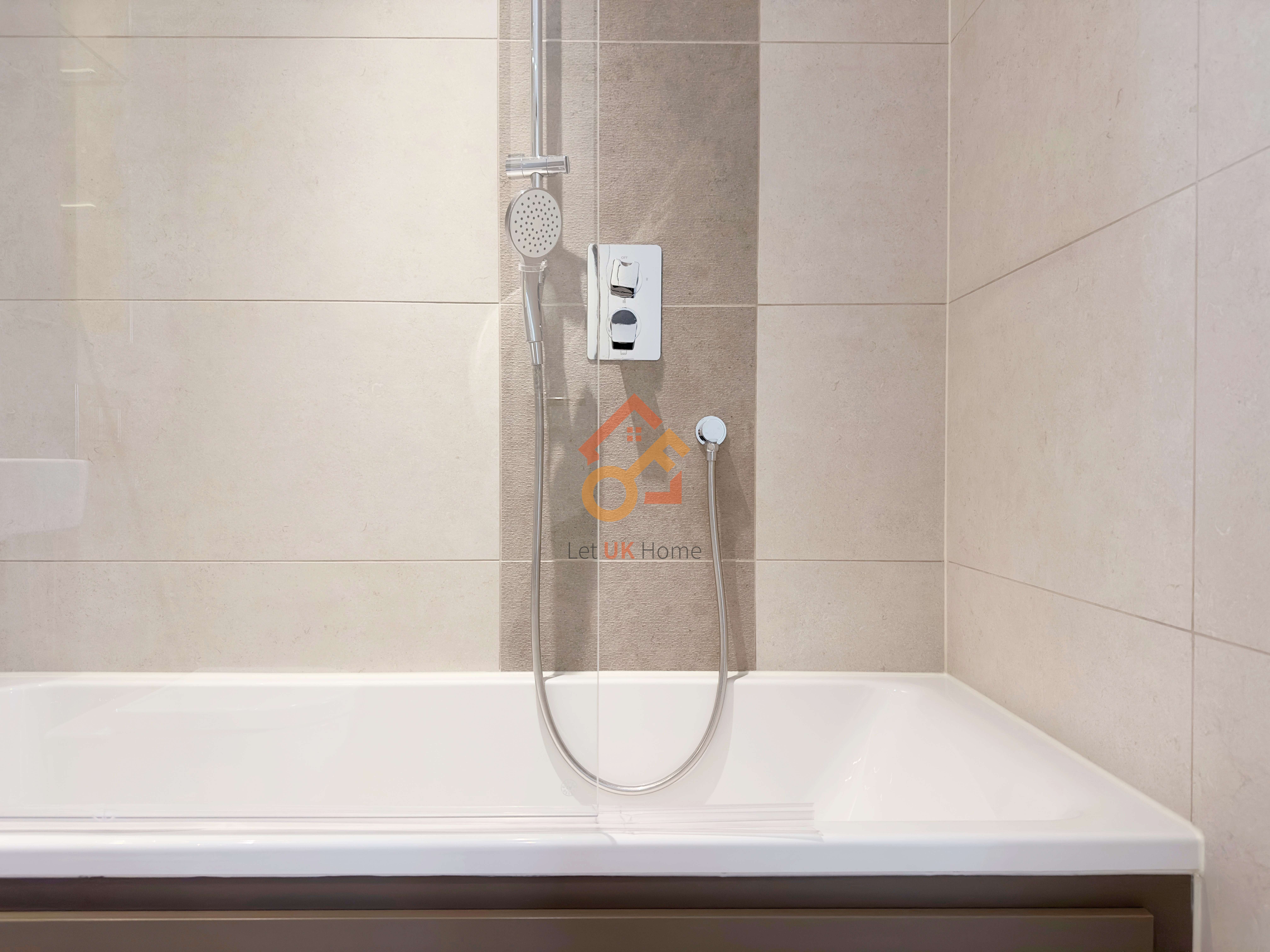 藍莎集團 | 英國置產一站式服務