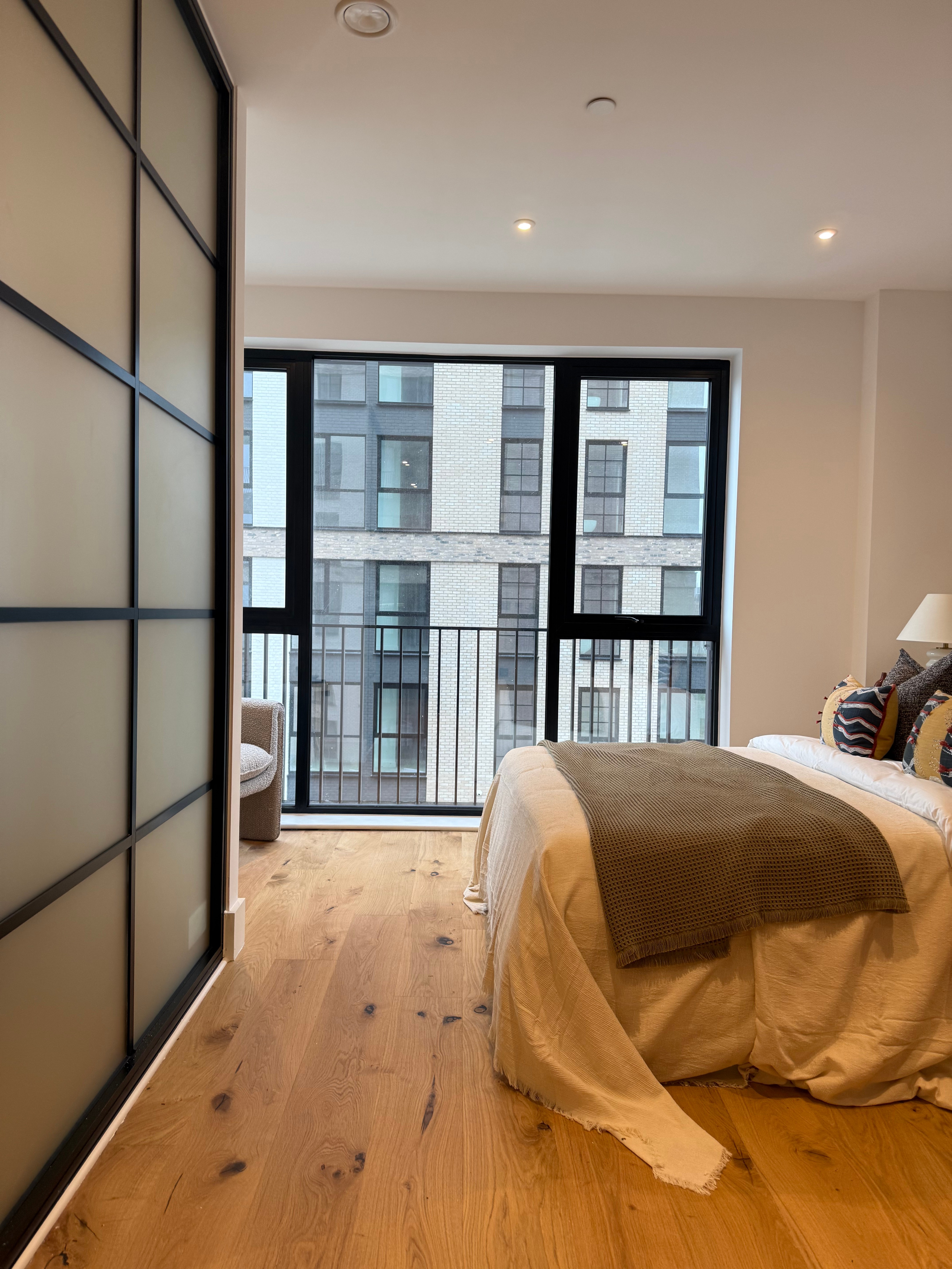 藍莎集團 | 英國置產一站式服務